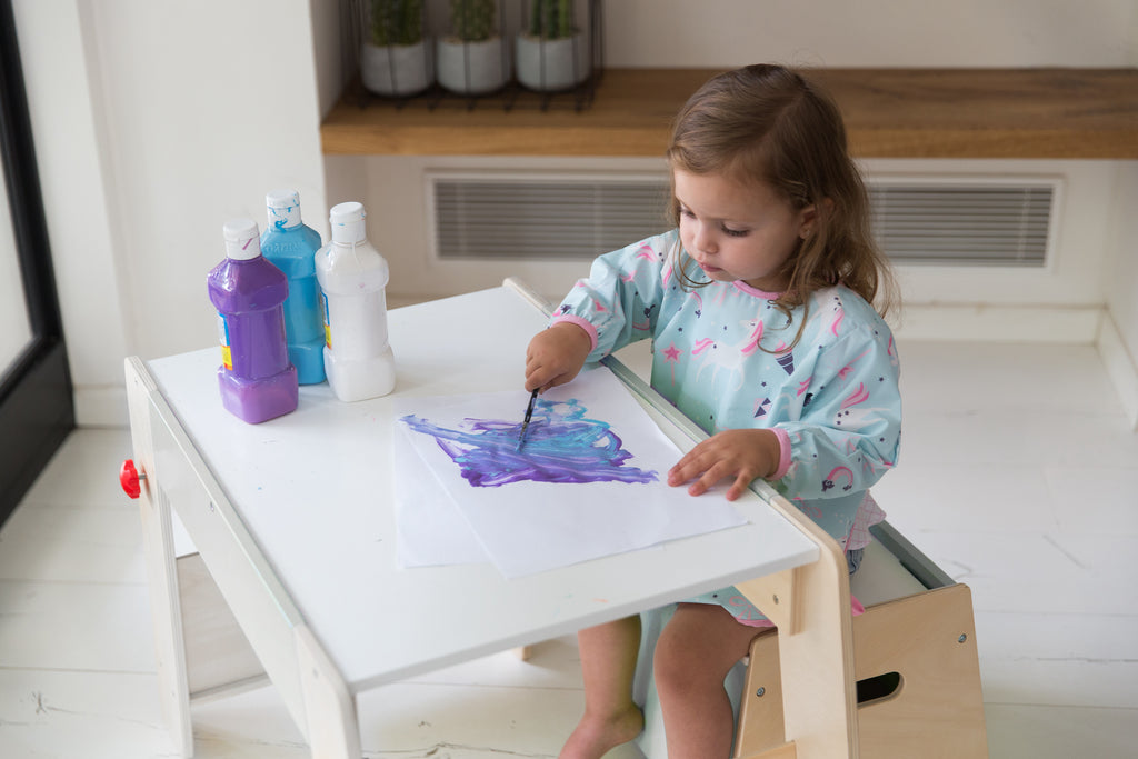 Crumb Catcher Bib With Sleeves